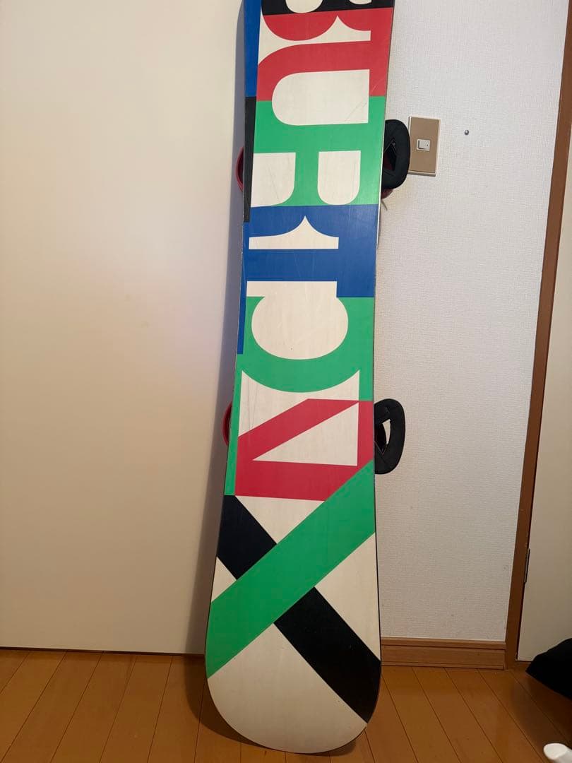 Burton スノーボード板　期間限定値下げ価格