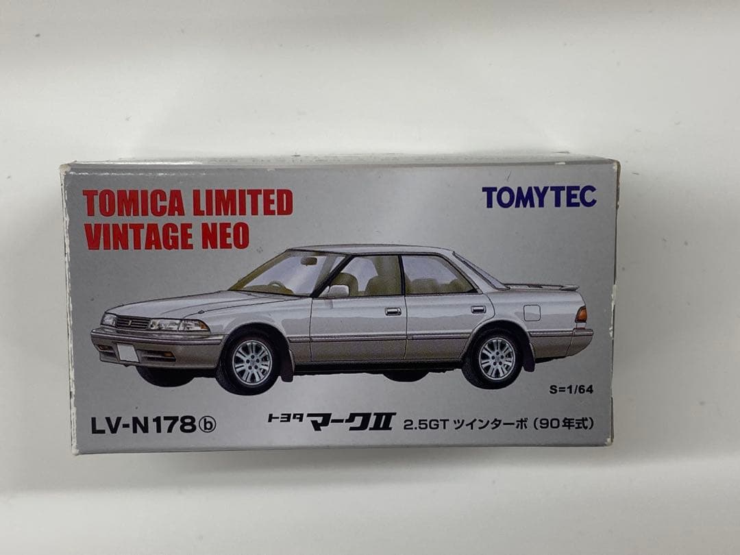未使用品 トミカリミテッドヴィンテージネオ トヨタ マークⅡ ターボ 白/銀