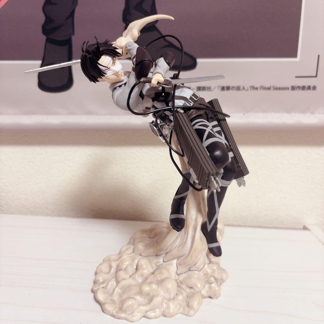 進撃の巨人 一番くじ 地ならし リヴァイ フィギュア 箱無し