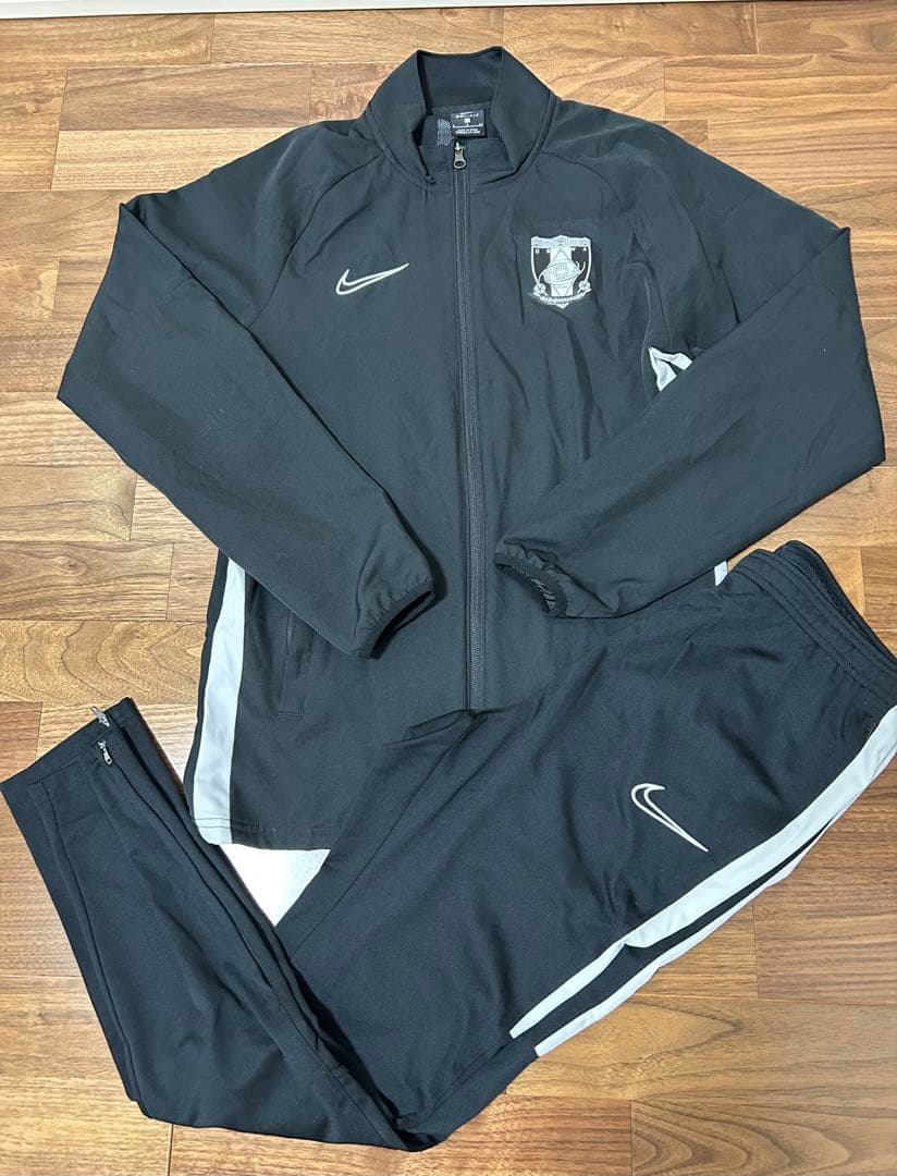 激レア‼️NIKEナイキ 浦和レッズトラックジャケット、パンツセットアップ