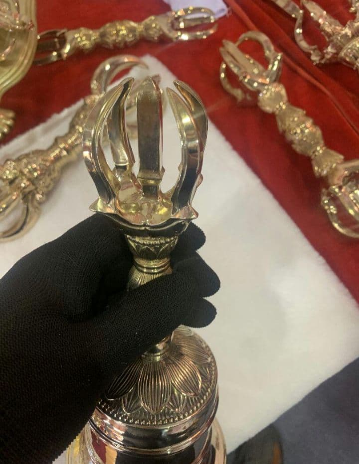 【修縁堂】チベット仏教法器鐘五鈷金剛鈴 真鍮製 密教パワー 密教法具 26cm