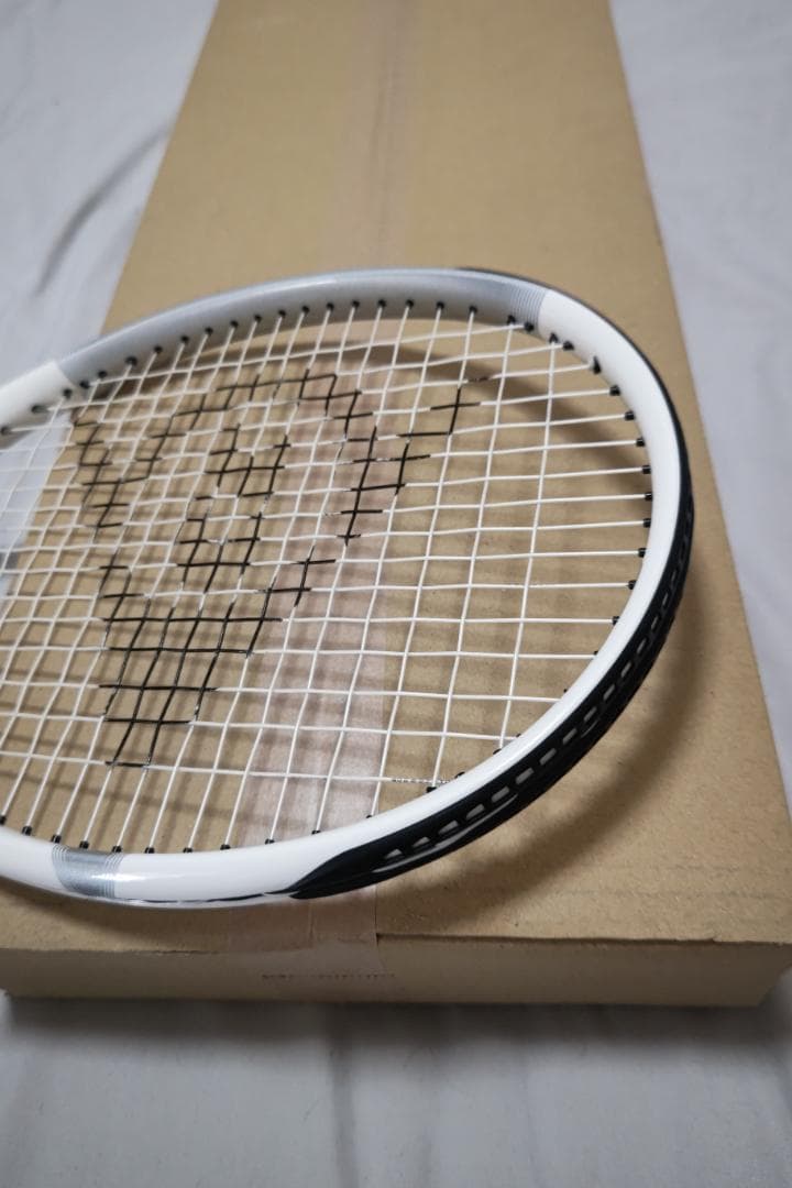 硬式テニスラケット　ダンロップ LX800 255g G2