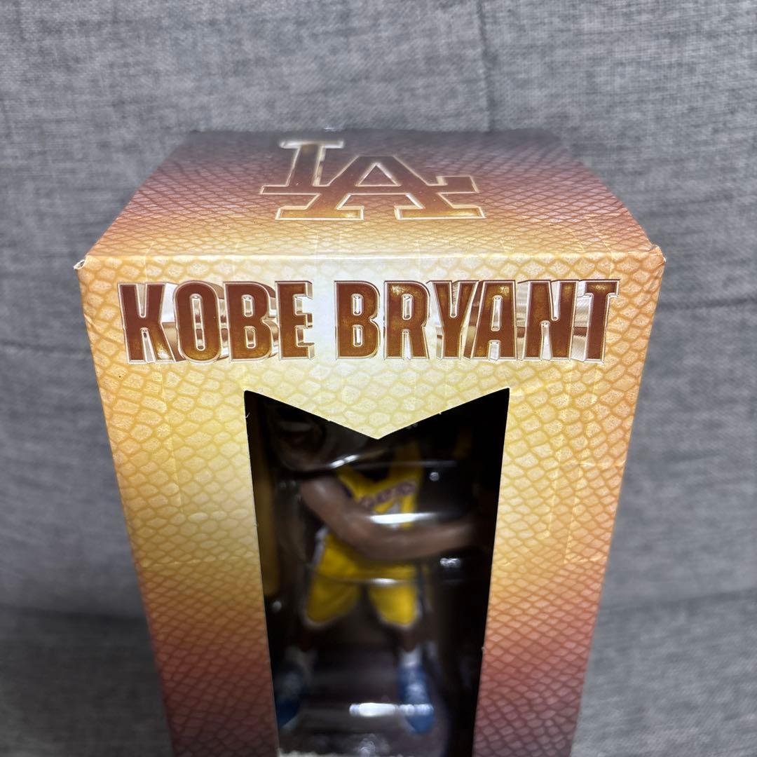 【新品未開封】コービーブライアント　ボブルヘッド　ドジャース配布品