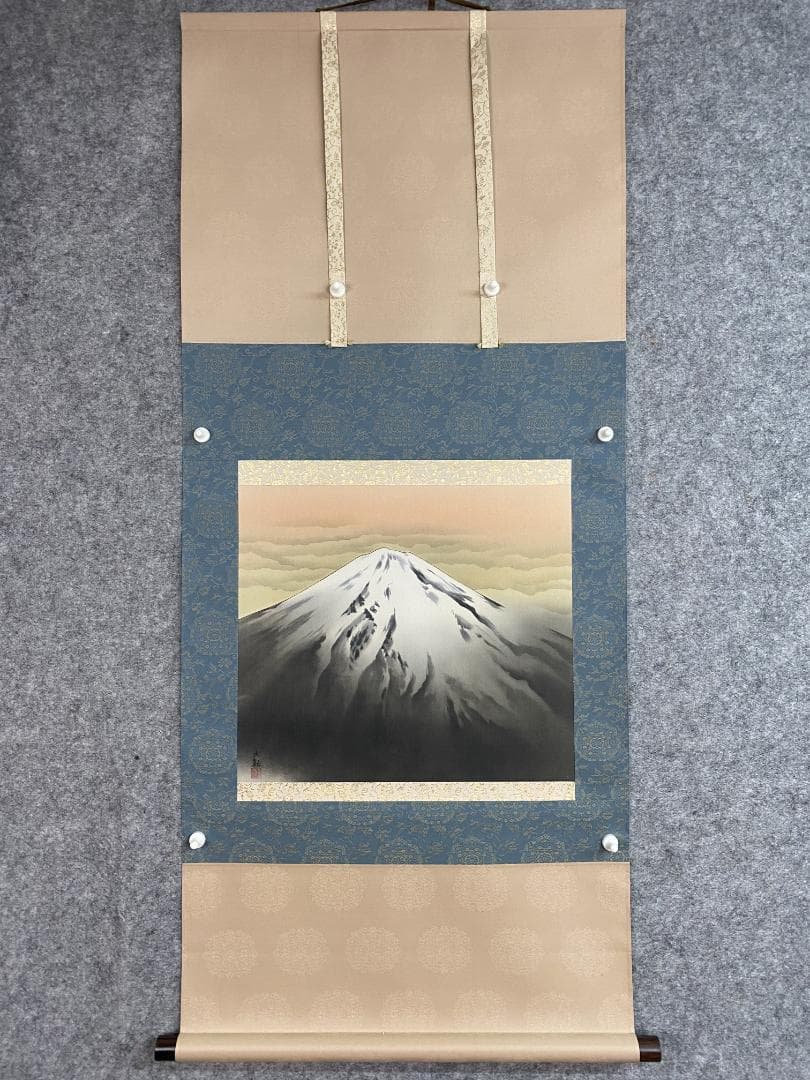 【複製】横山大観『雲海に聳ゆ』富士画 二重箱 大塚巧藝社 掛軸24061703