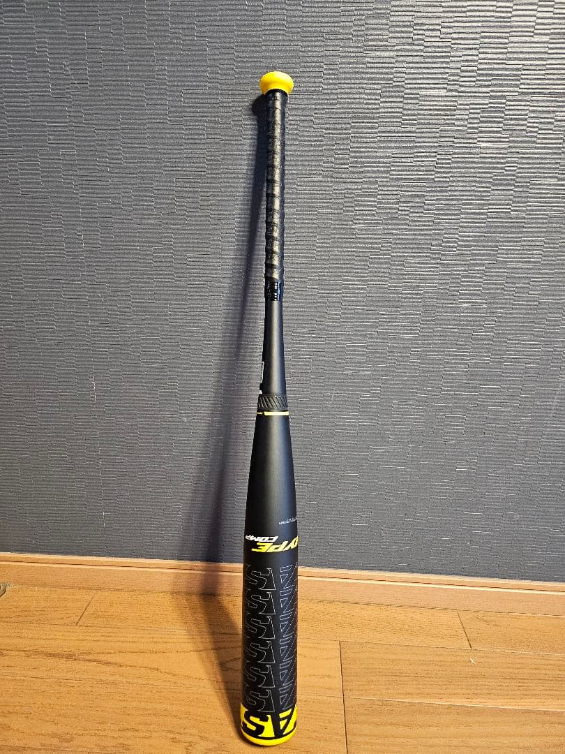 Easton　硬式　81cm/680g　カーボン金属コンポジット　新品未使用