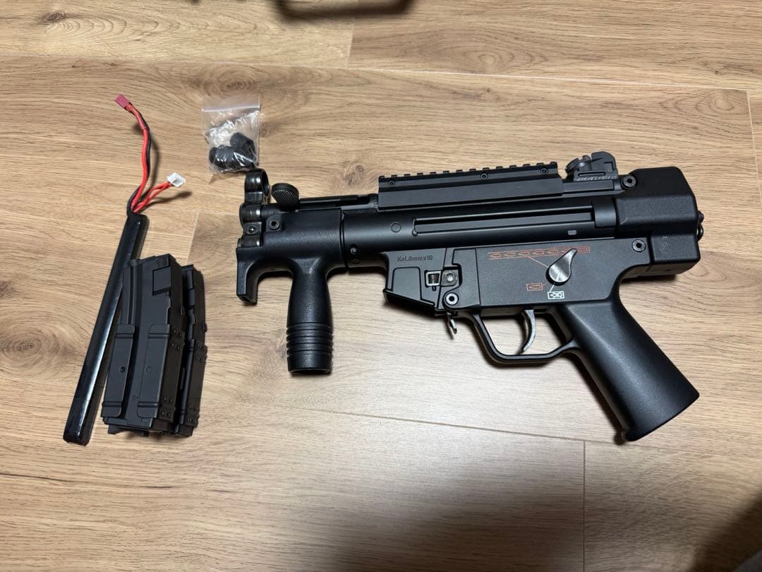 ジャンク品　東京マルイ　MP5K ハイサイクル