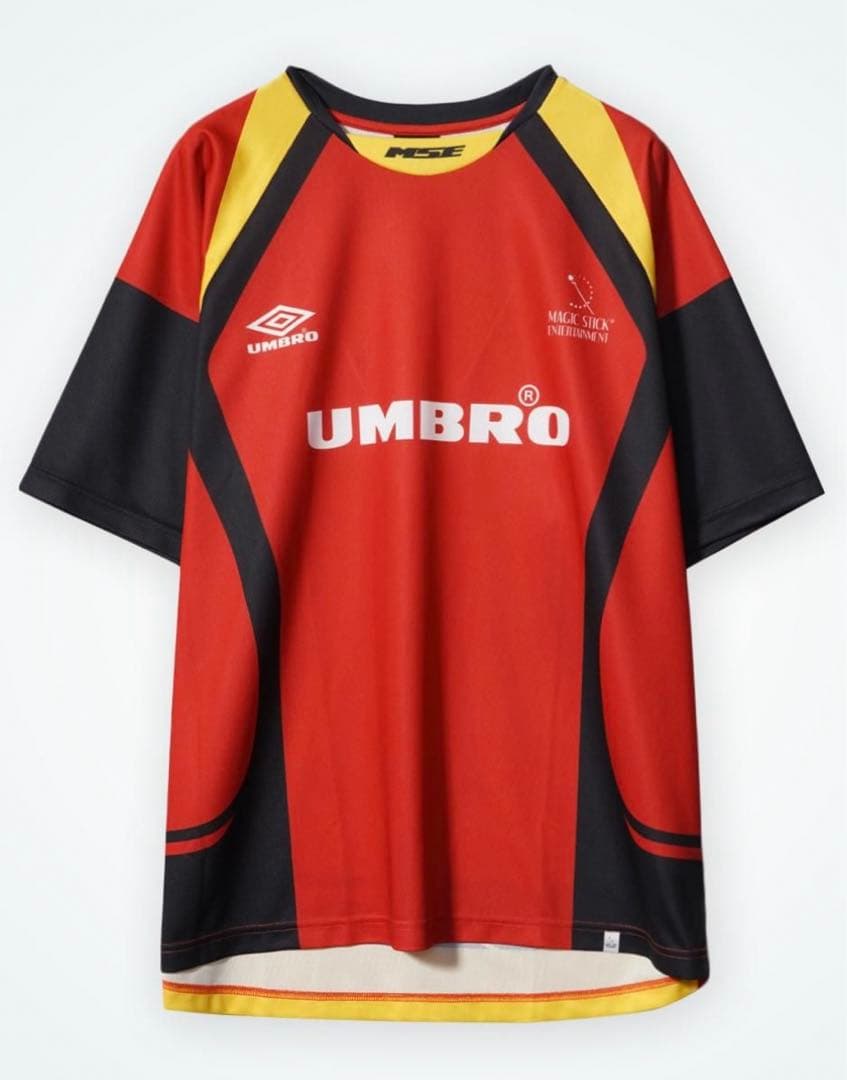 【新品・未使用】アンブロ×マジックスティック　サッカージャージ Lサイズ　レッド