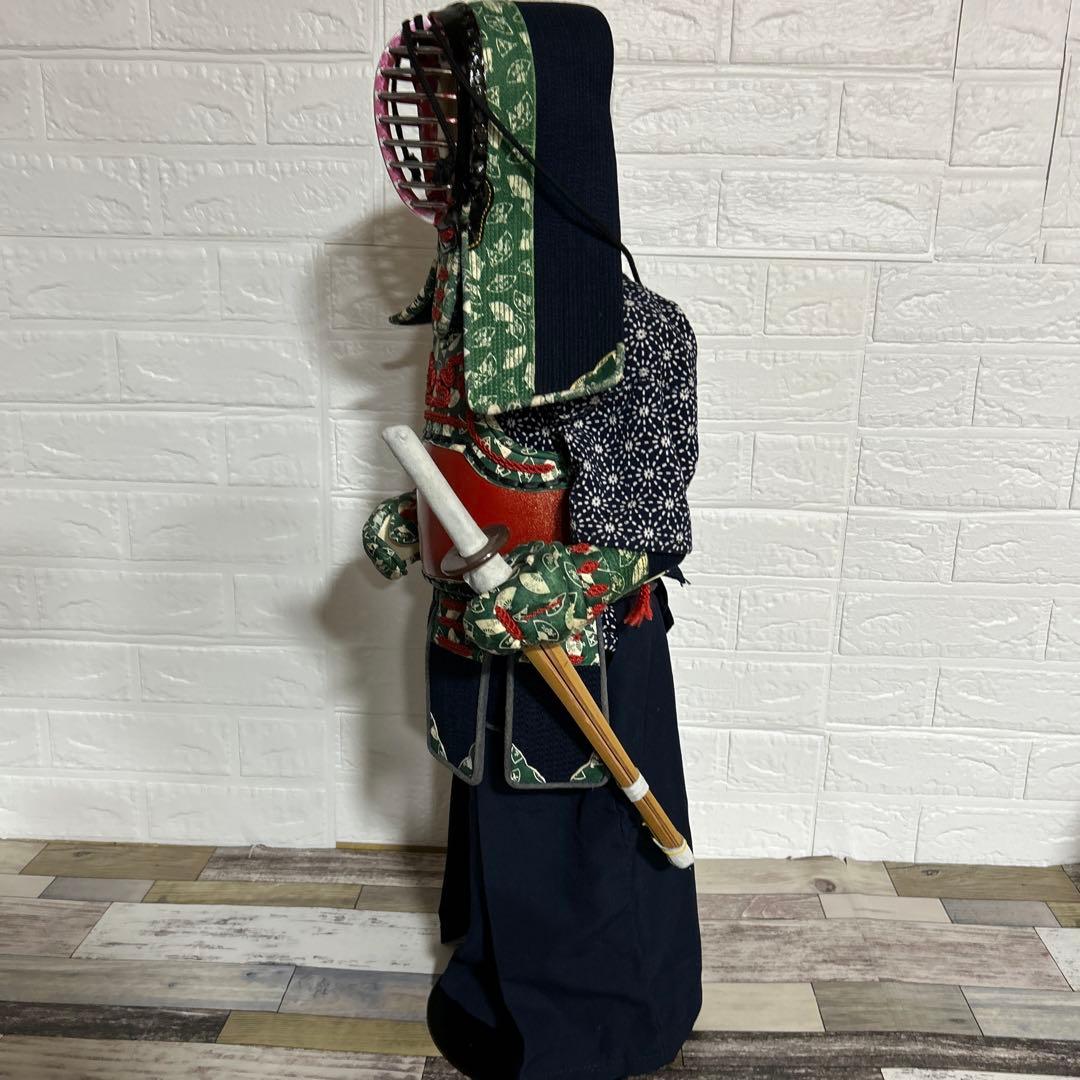 剣道　防具一式　置き物　武道具　伝統工芸品　高さ約77cm