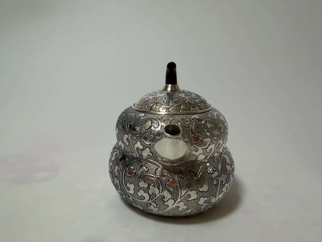 純銀製 藤文様 ひょうたん形 急須 銀瓶 煎茶道具