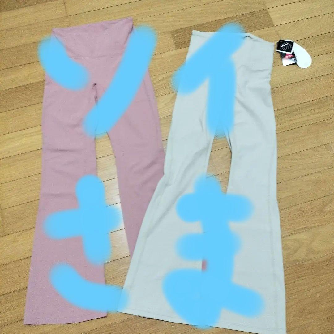 アンダールシャロンフレアレギンス新品