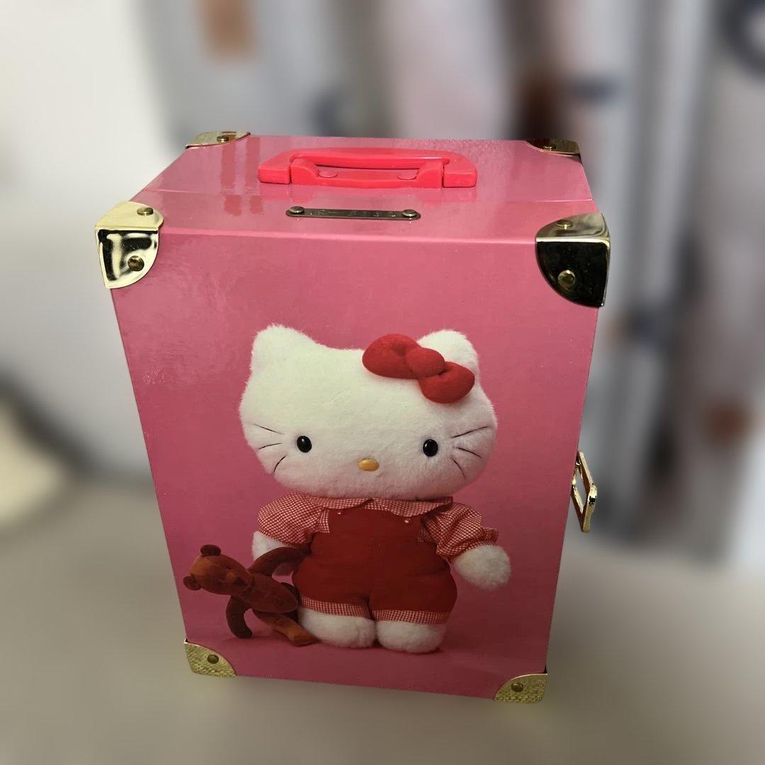 希少！非売品シリアルナンバー付　ハローキティ ぬいぐるみ 未開封　ボックス付き