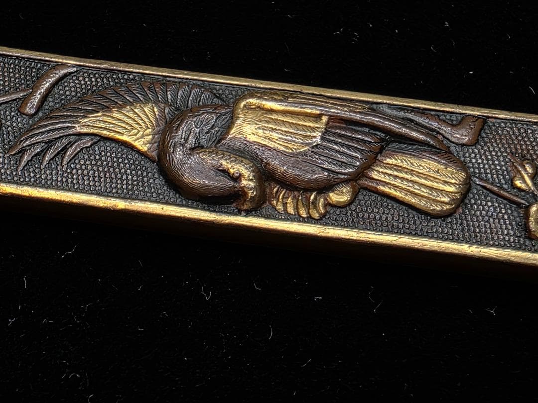 無銘 小柄 赤銅魚子地鳥に梅樹図 日本刀 刀装具 骨董 古美術 江戸時代 時代物