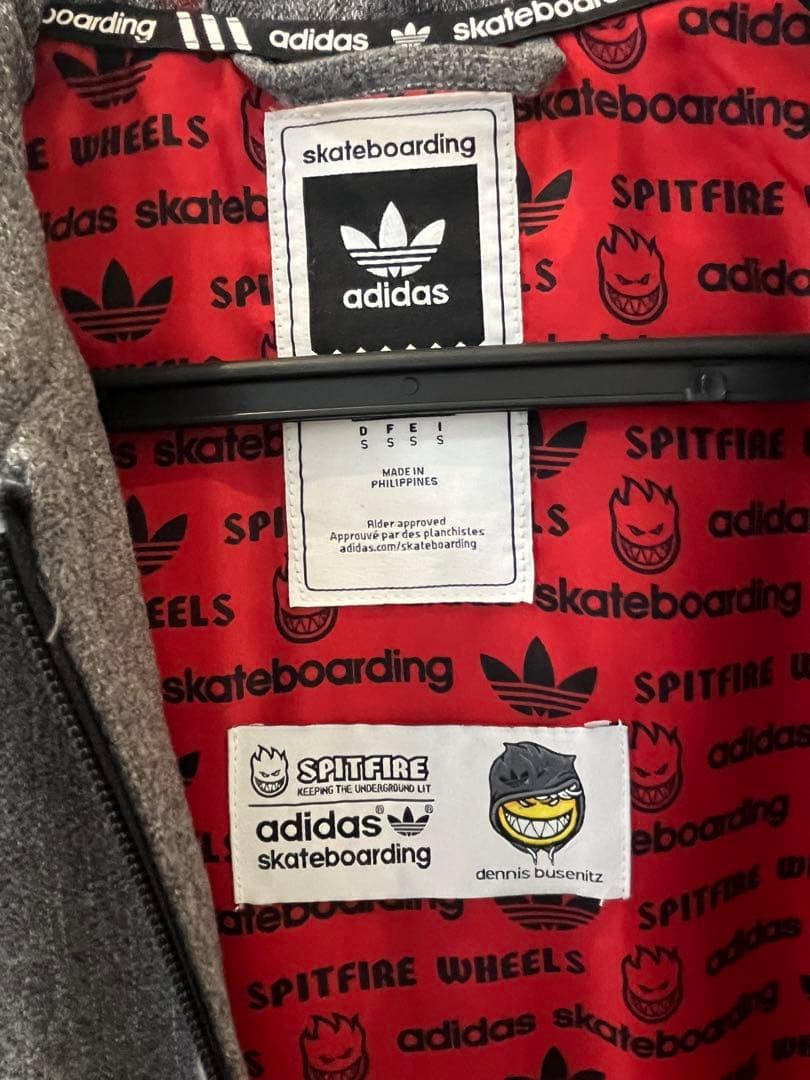 Adidas X Spitfire コラボパーカー M