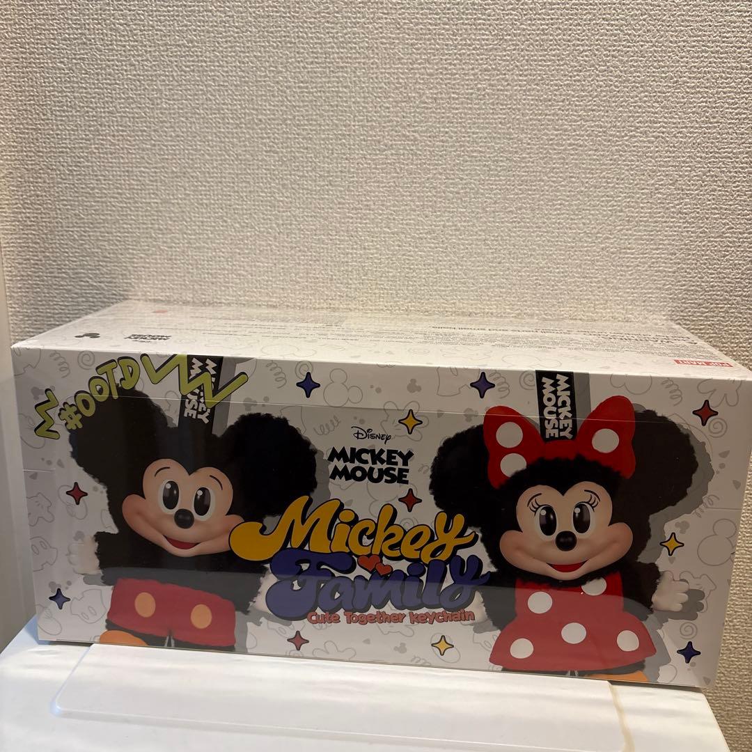 POPMART ミッキーアンドフレンズシリーズ 新品未開封 1ケース(8個入り)