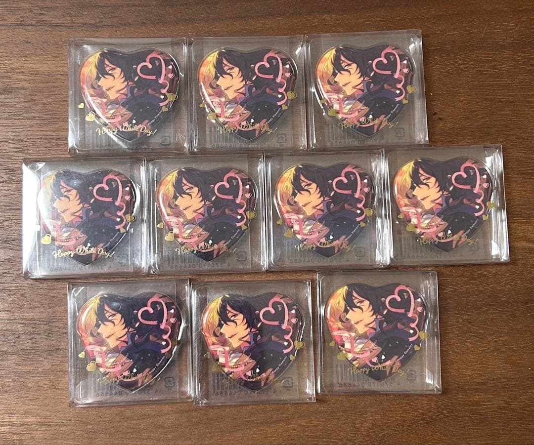 あんスタ　ハート缶バッジ　朔間零