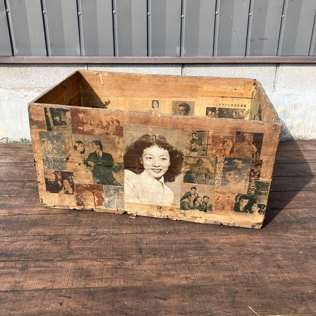 A-4 昭和レトロ 木箱 茶箱 当時物 新聞 切り抜き 時代物 アンティーク