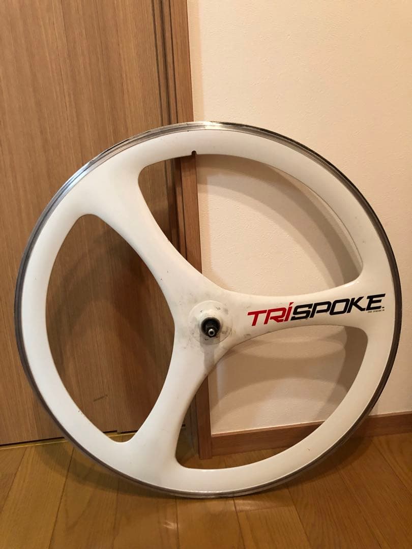 TRI SPOKE バトンホイール