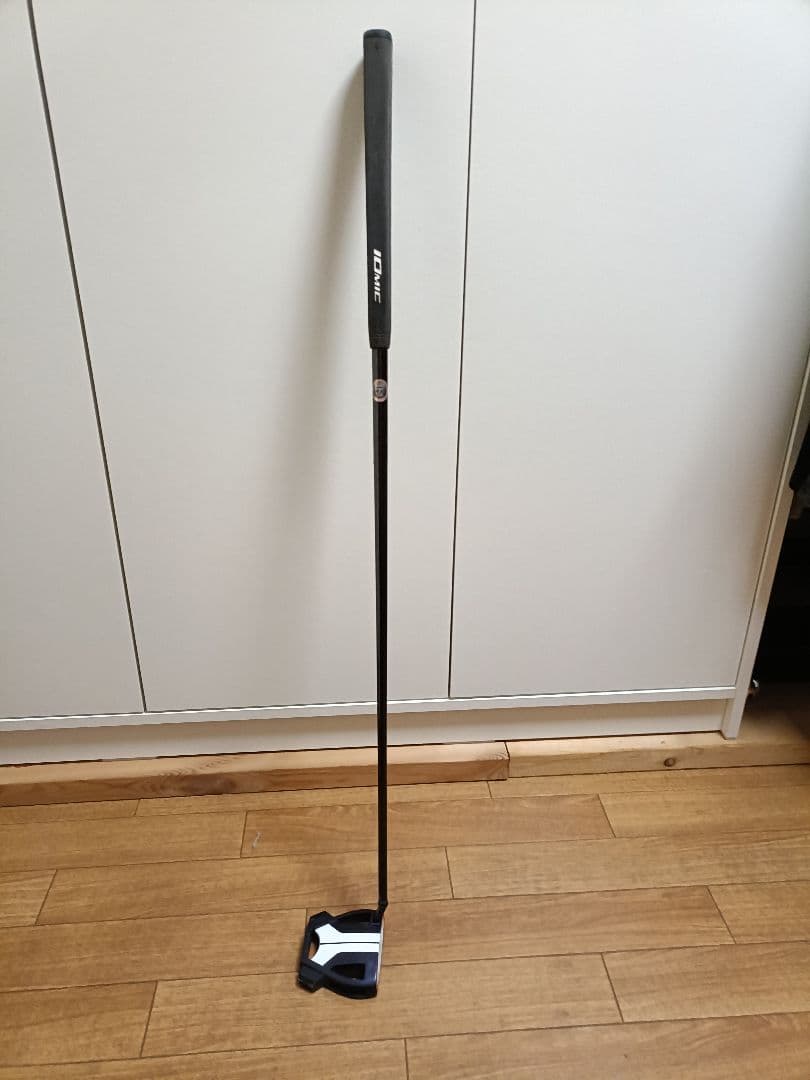 タカシ テーラーメイド スパイダーX パター