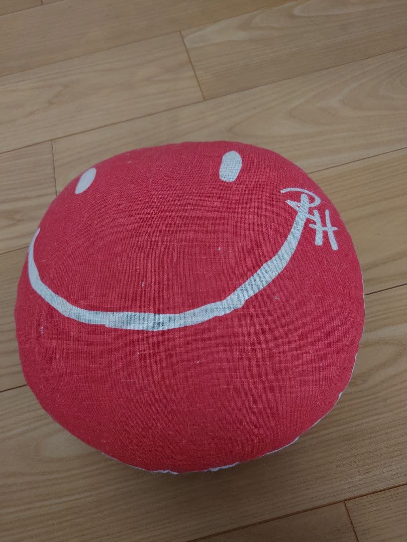 ロンハーマン　クッション　スマイル　ニコちゃん　赤色