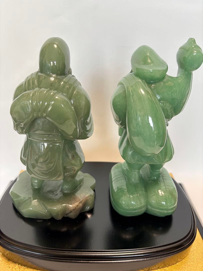 #伝統工芸士・やまなし名工・保山作【恵比須大黒 】翡翠彫刻置物 ガラスケース付