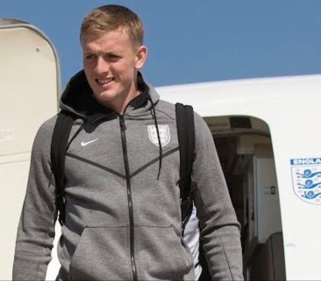 Nike 2018 イングランド代表 テックフリース ジャケット