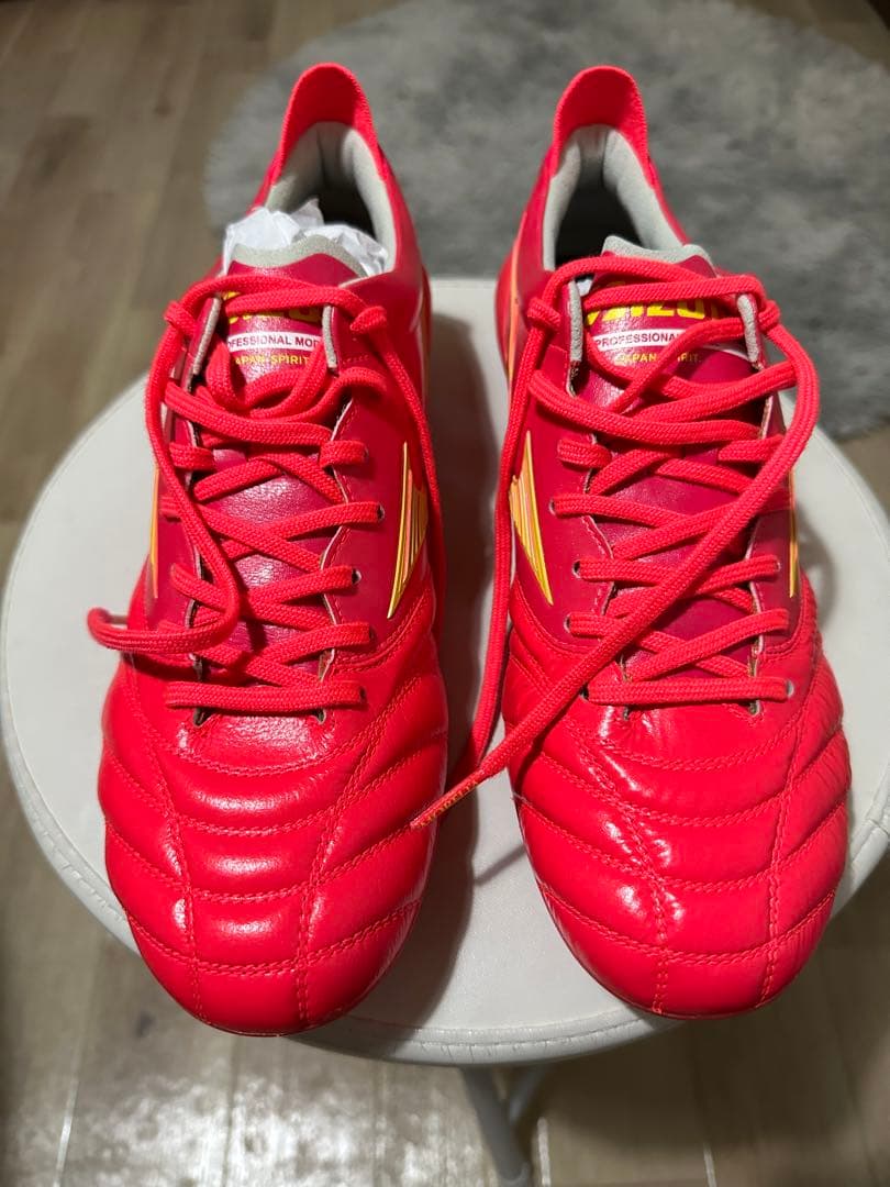 モレリアネオ4 ミズノ　スパイク　限定品