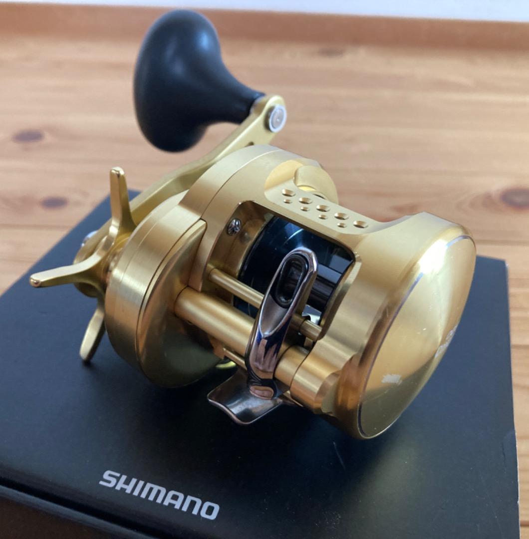 【美品】 シマノ 15オシアコンクエスト 300HG（右）