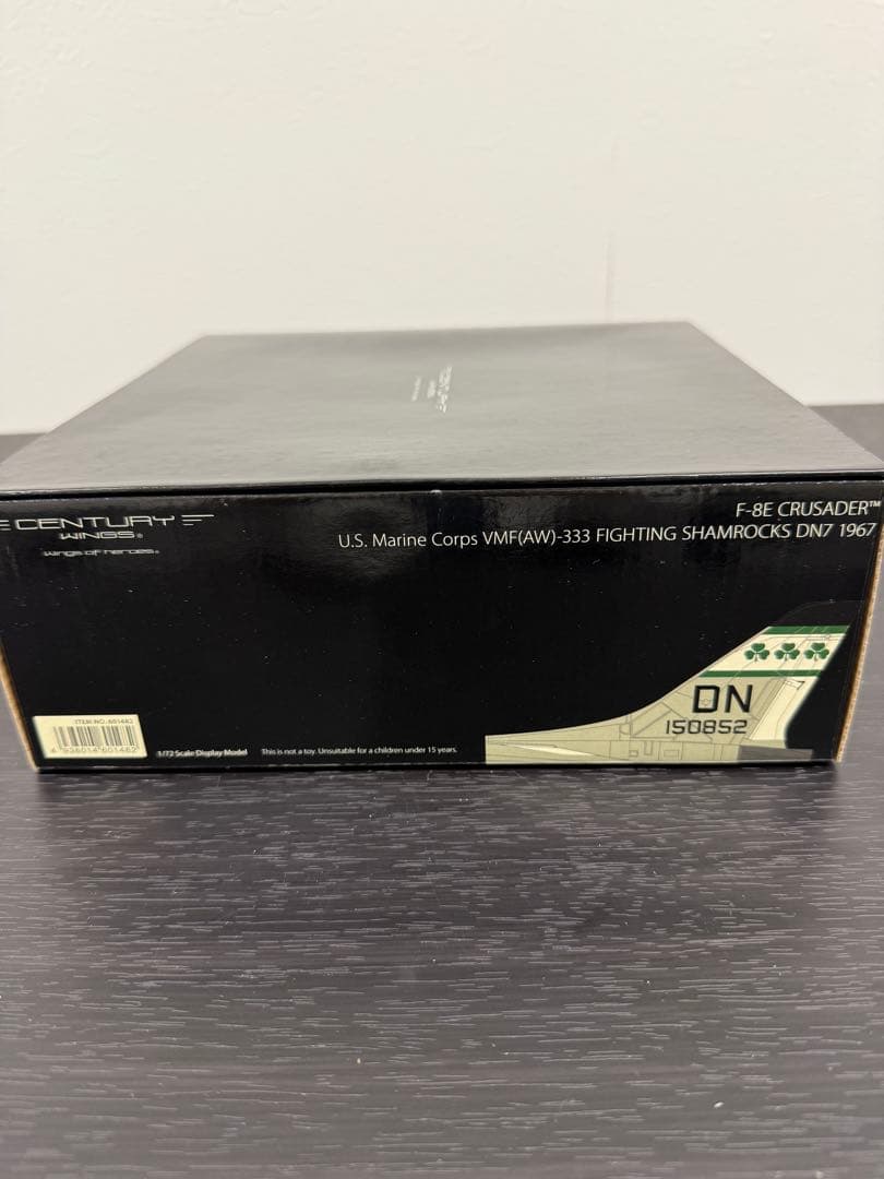 ★美品・1/72スケール★F-8E クルセイダー CENTURY WINGS