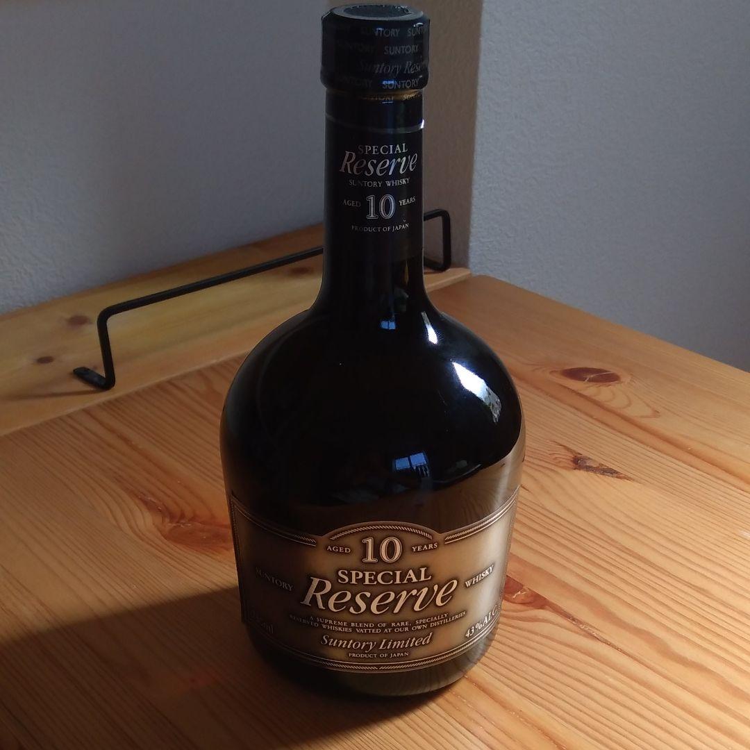 サントリー　スペシャルリザーブ10年　750ml