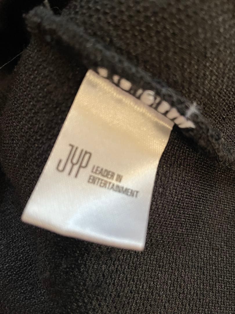 2PMジュノ　Midnight Sun 公式フーディ