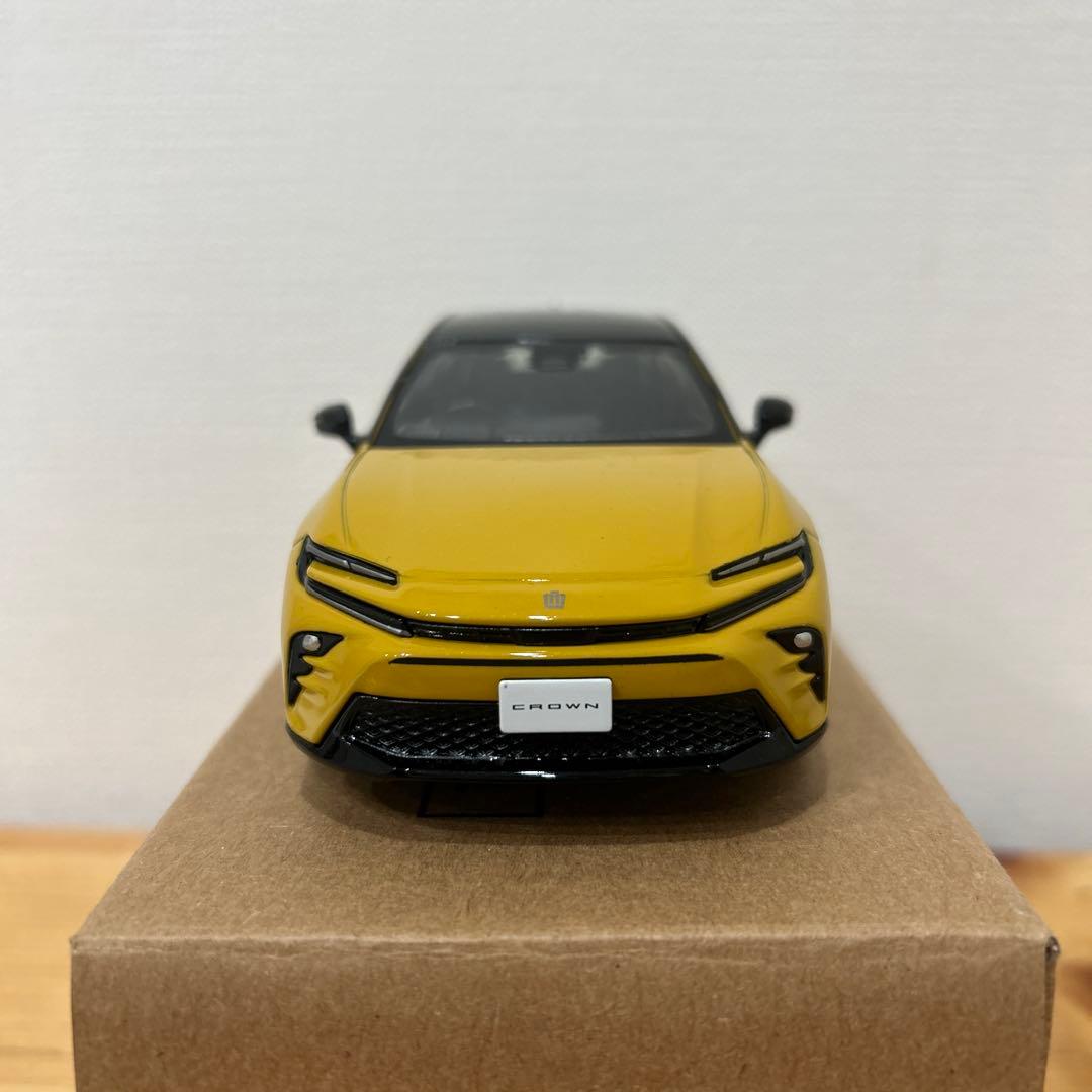 非売品　ミニカー　クラウンスポーツ