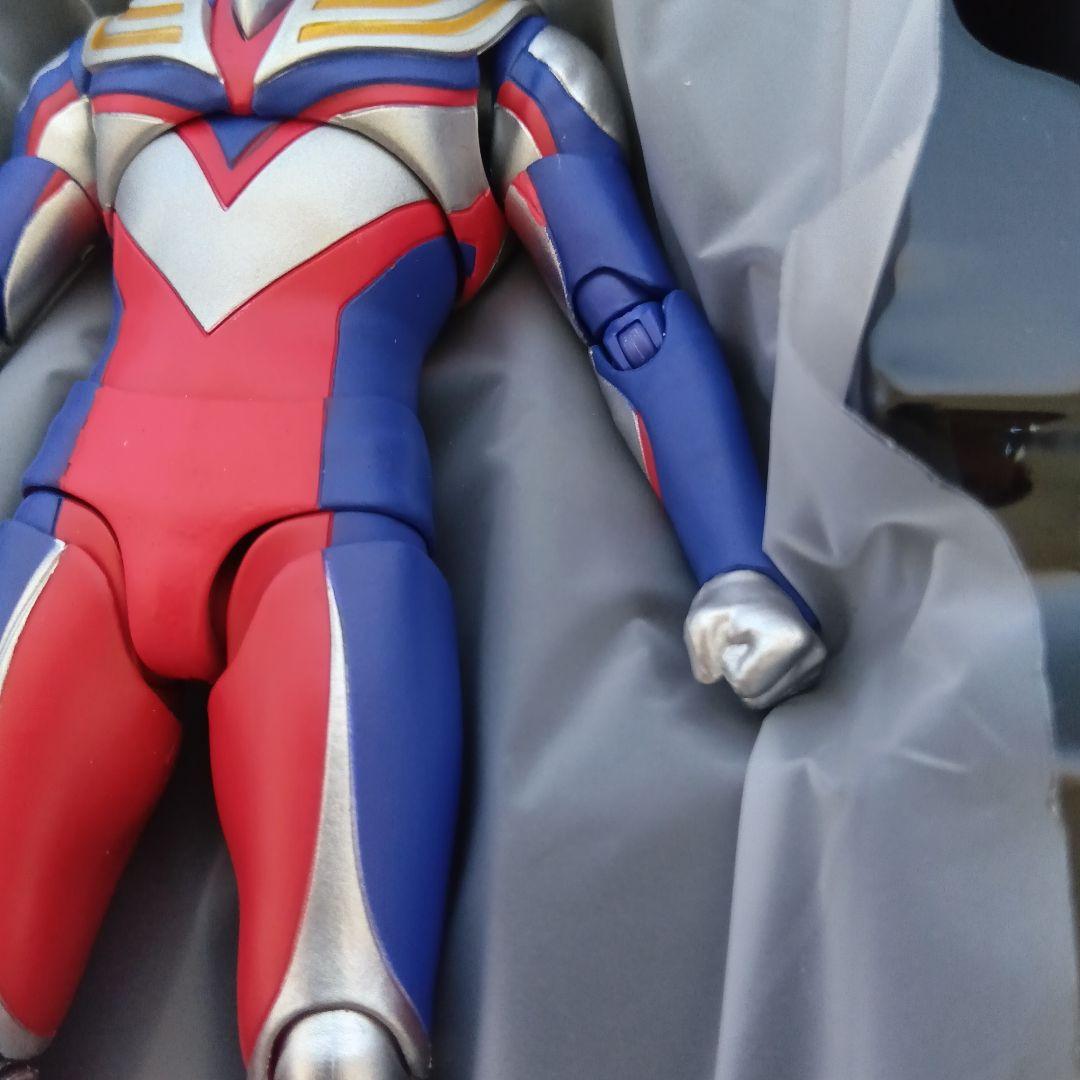 【再販版】S.H.Figuarts 真骨彫製法 ウルトラマンティガ マルチタイプ