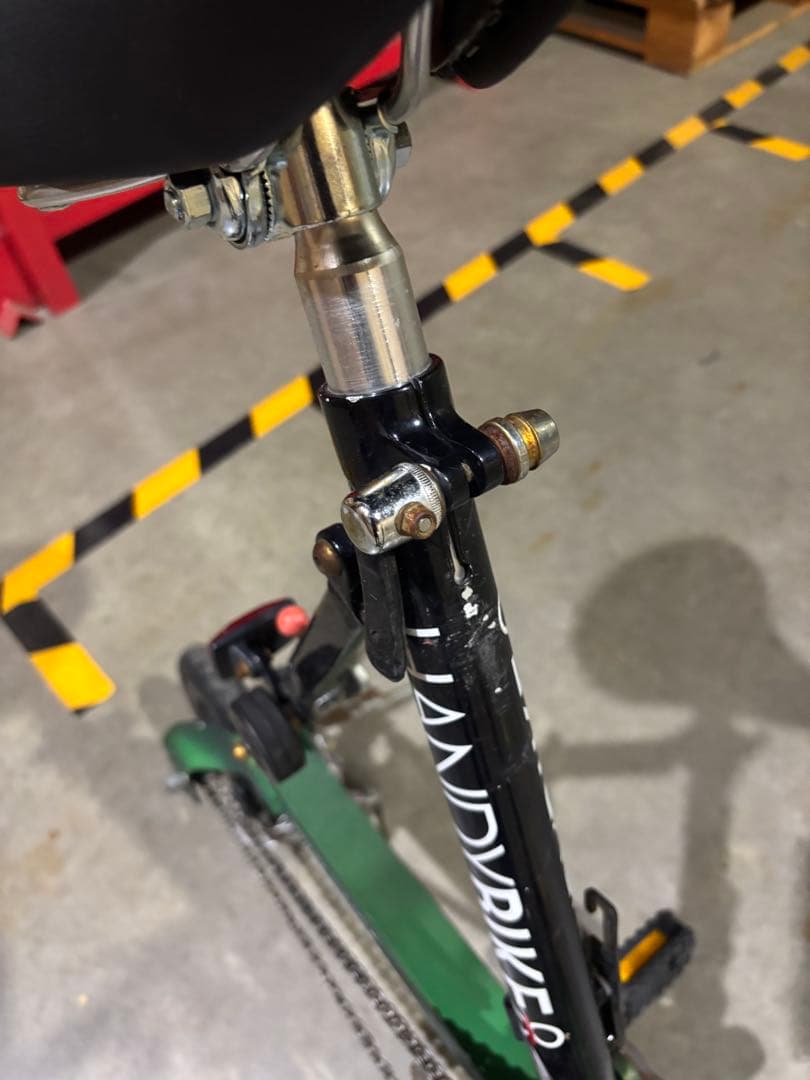 ブリヂストン　ハンディバイク8 折りたたみ自転車 ノーパンクタイヤ