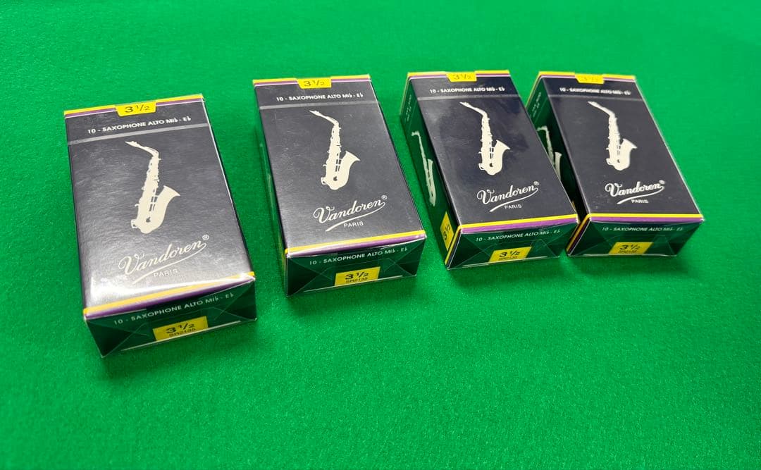 Vandoren アルトサックスリード 3 1/2 ４箱セット