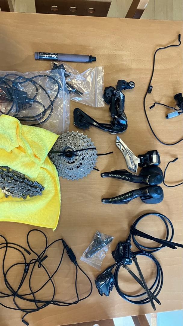 k*i様 ULTEGRA Di2 11速 GS r8070ほぼフルセット