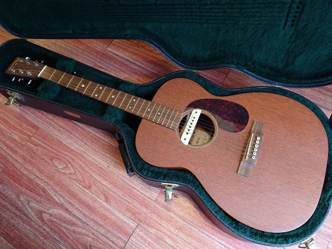 CF martin 2008年製　oo-15 アコースティックギター　pu付き