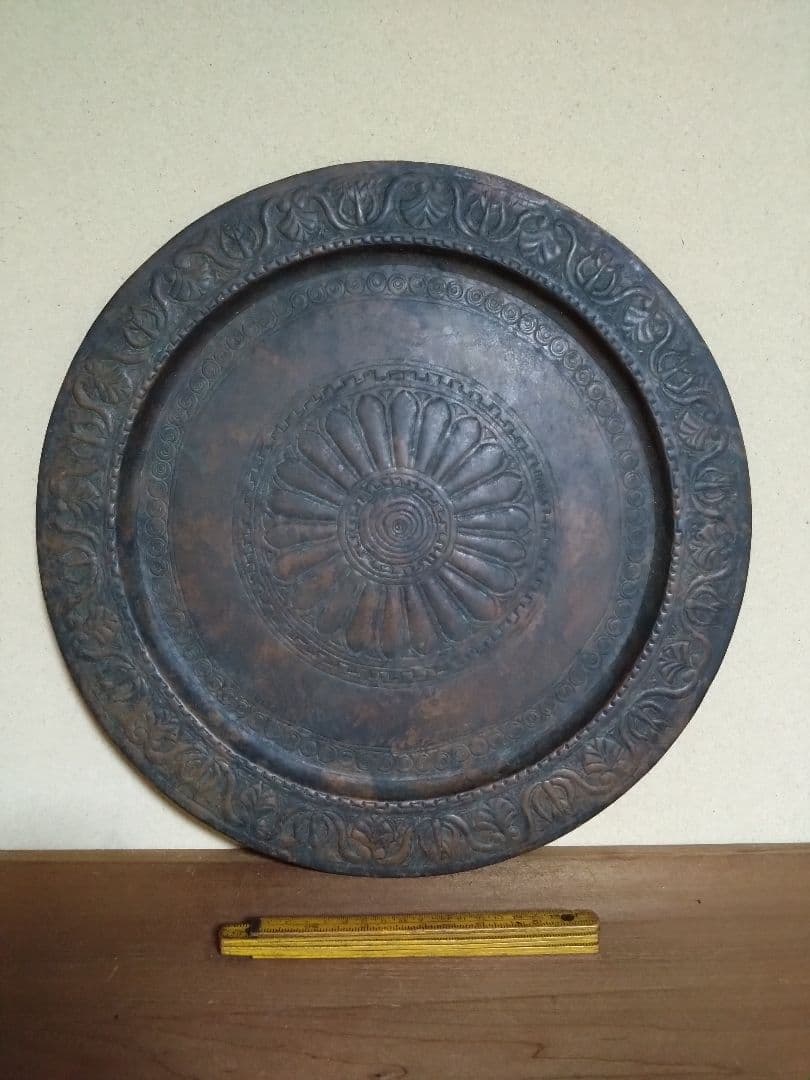 装飾用金属製円形プレート