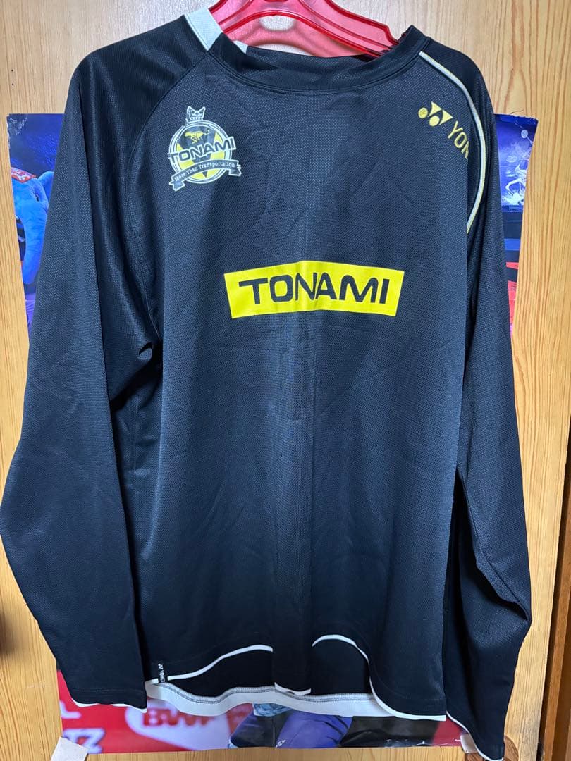 トナミ運輸バドミントン部ウェア