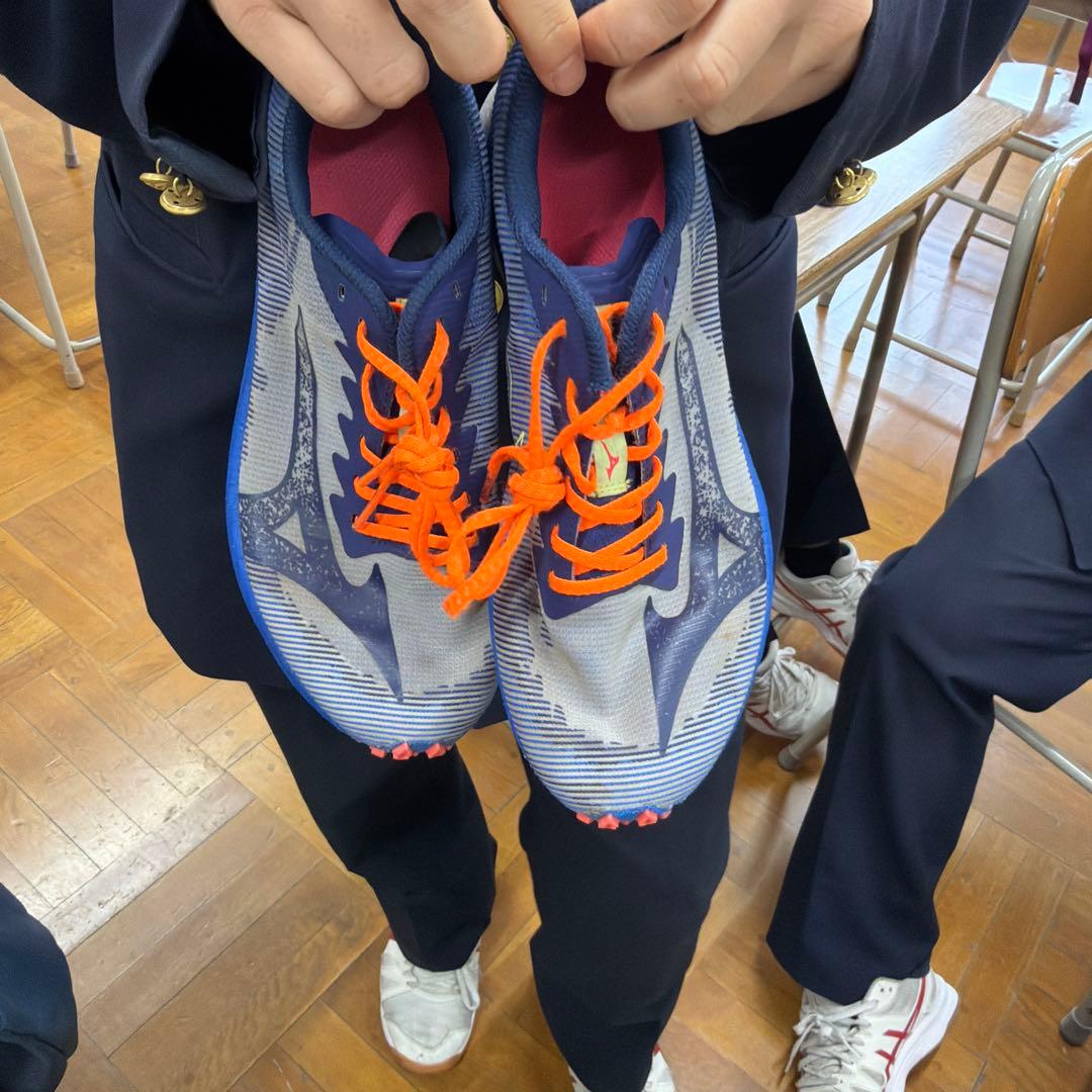 陸上競技用スパイクシューズ ネイビー/オレンジ