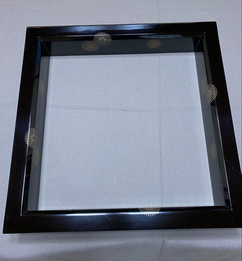 茶道具/炉縁 紋唐松蒔絵　漆塗