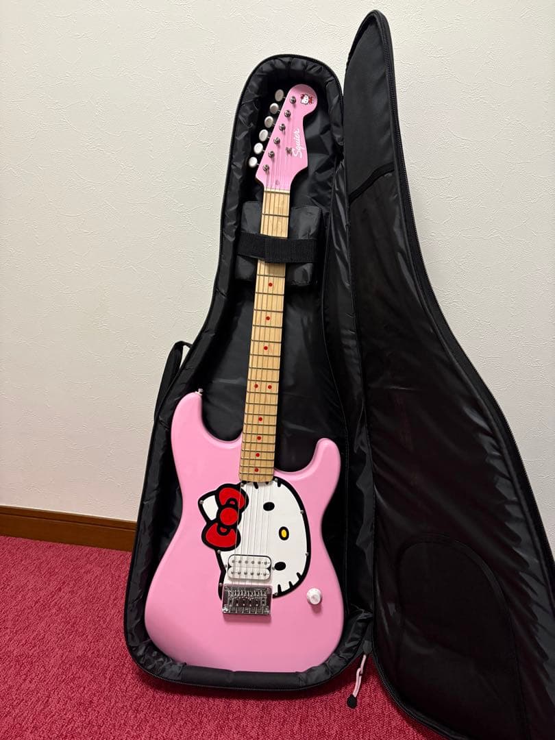 Squier by Fender Stratocaster ハローキティ 未使用