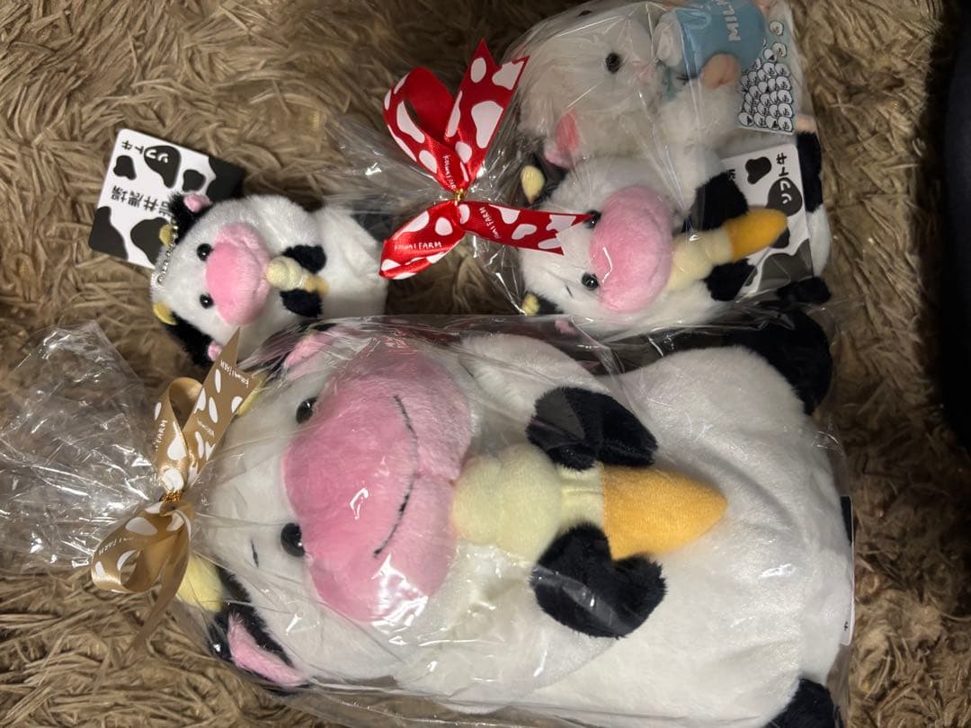 小岩井農場 ソフト牛 ぬいぐるみ ミルキー羊　セット& ソフト牛小、大2個セット