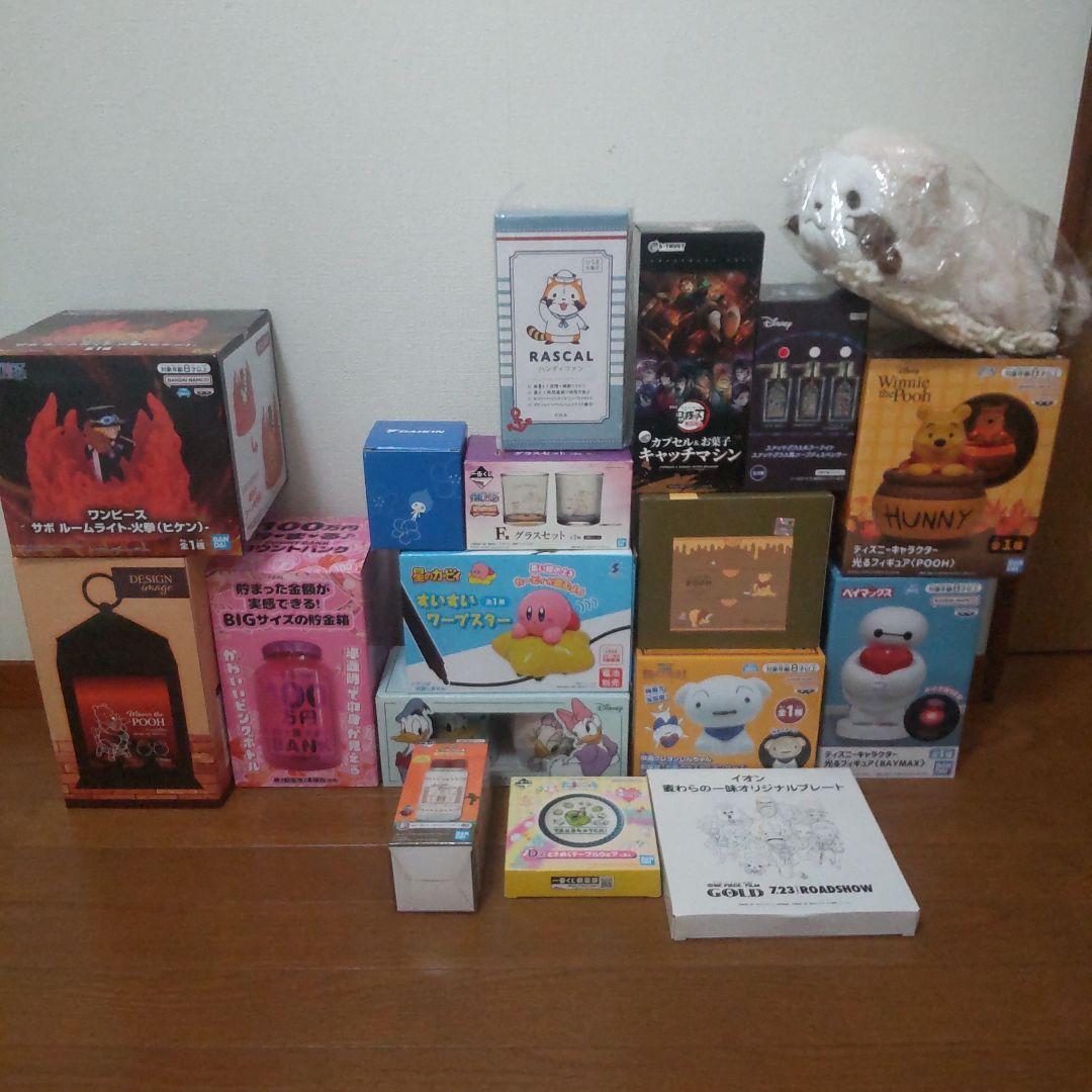 おもちゃ雑貨⭐️鬼滅の刃ワンピース⭐️食器、雑貨２4点