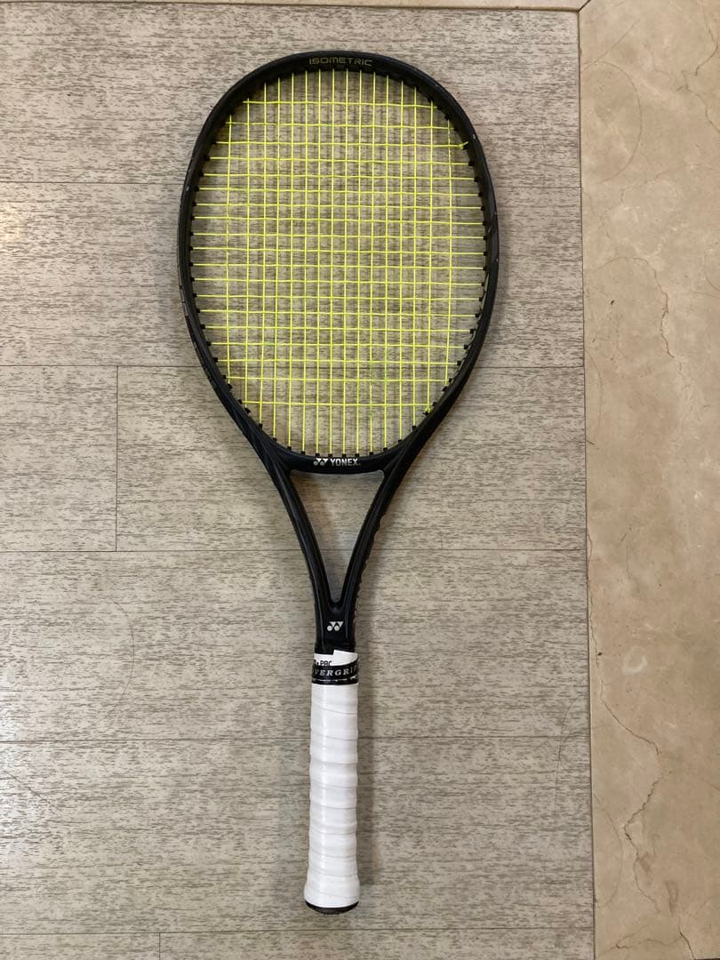 YONEX VCORE 98 テニスラケット　ギャラクシーブラック