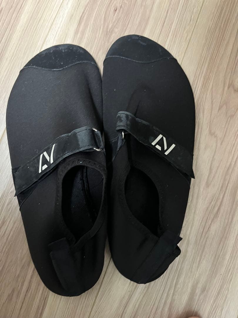 A7 トレーニングシューズ ブラック