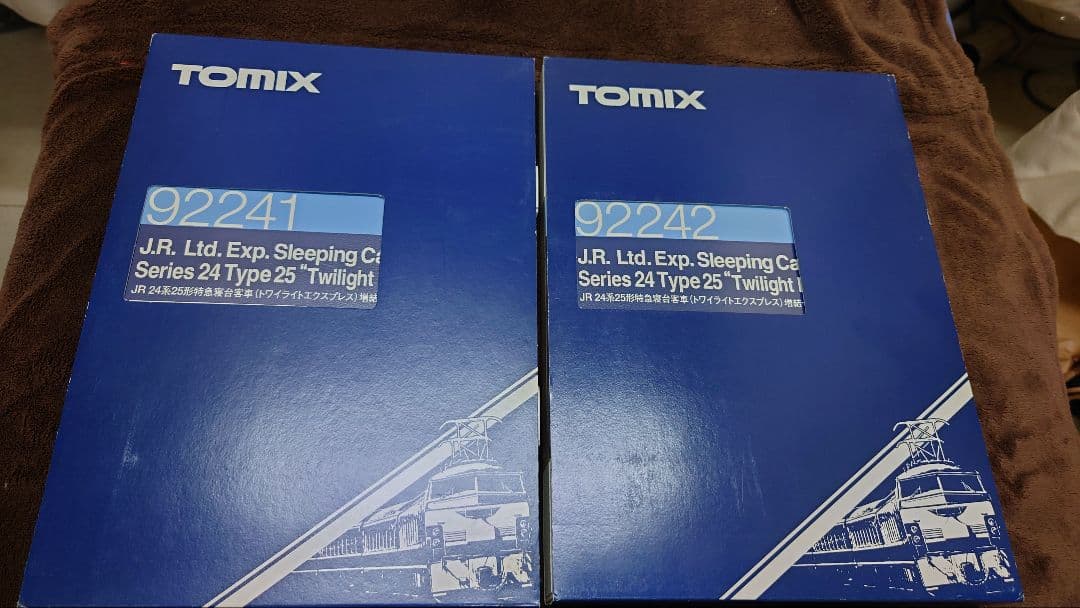 TOMIX JR 24系25型寝台車セット 92241 92242