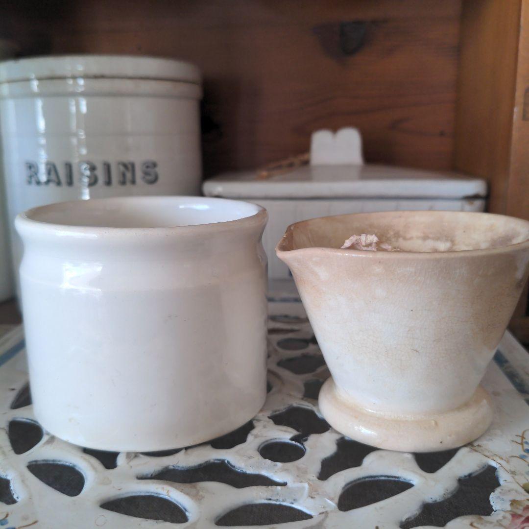 クレイユモントロー可愛いコンフィチュールポット TABLESPOONSミルク色