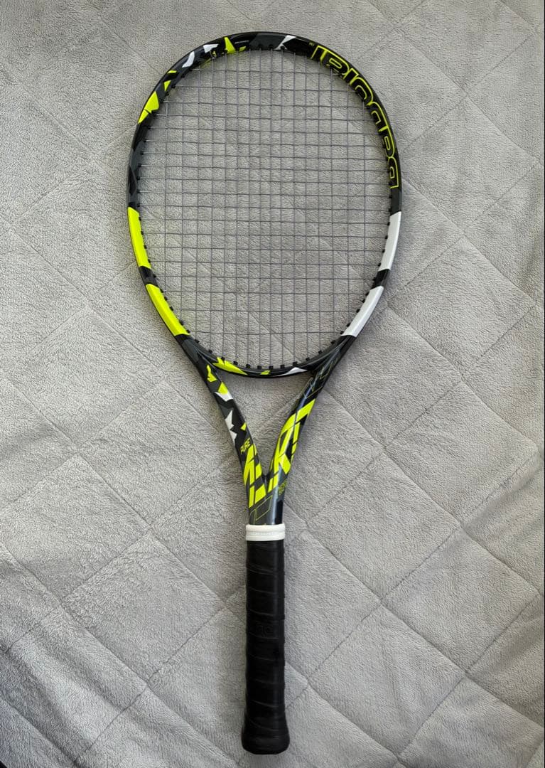 バボラ　ピュアアエロ　チーム