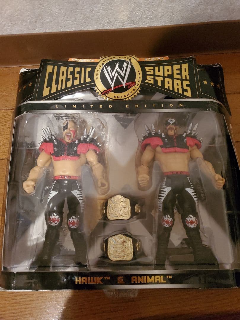 WWEフィギュアホークandアニマルリージョンオブドゥーム