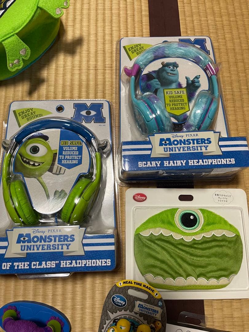 モンスターズインク　MU ディズニー　マイク　サリー　フィギュア　おまとめ